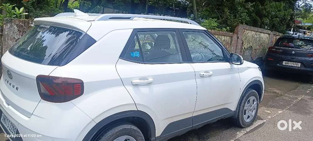 Hyundai New Venue 2019 Petrol 34000 Km Driven