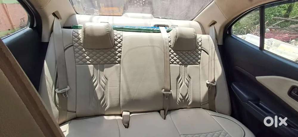 Maruti Suzuki Dzire Lxi Petrol 2015