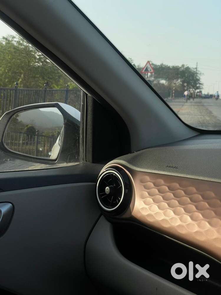 Hyundai Aura 1.0 Sx Plus Petrol, 2024, Petrol