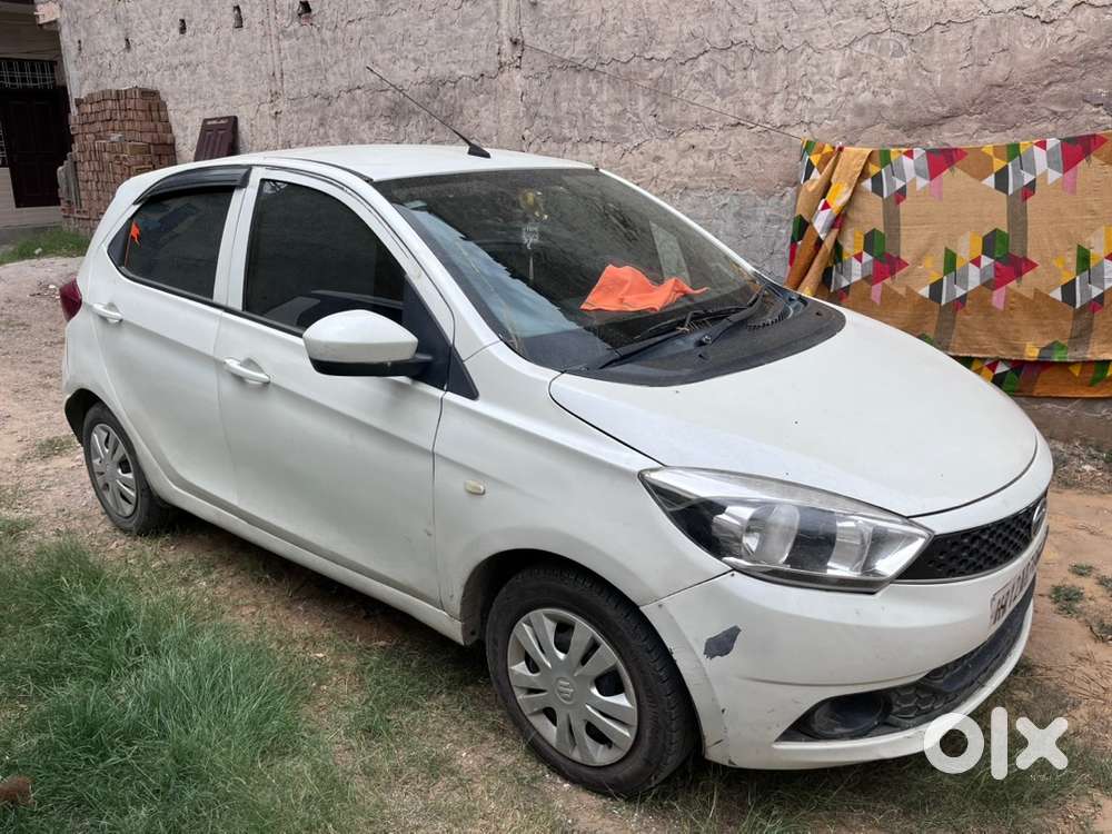 Tata Tiago Petrol 2018