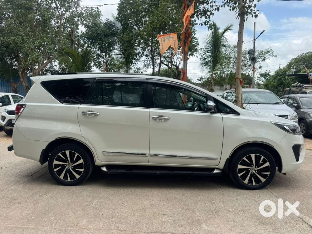 Toyota Innova Crysta 2022 Diesel Manual
