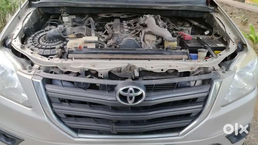 Toyota Innova Diesel 2014