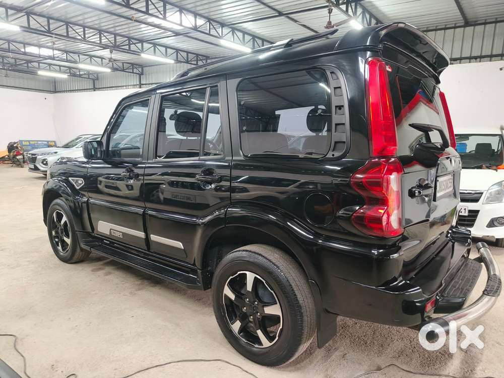 Mahindra Scorpio Classic 2.2 S 11 Mt 7 Str, 2024, Diesel