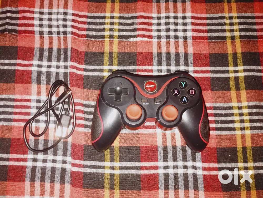 X3 controller wireless in good condition good buttons and joystick.