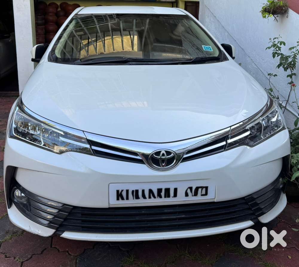 Toyota Corolla Altis Petrol 20000 Km Driven