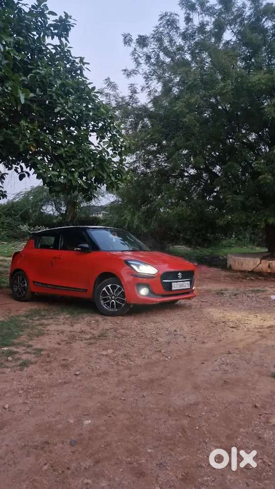 Maruti Suzuki Swift Zxi+ Petrol +cng