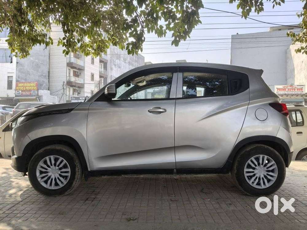Mahindra Kuv 100, 2016, Petrol