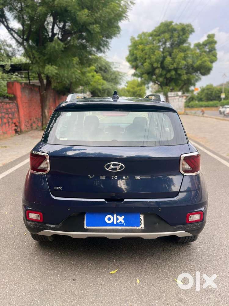 Hyundai Venue Sx Mt, 2021, Petrol