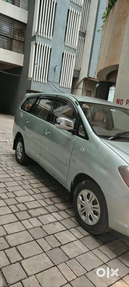 Toyota Innova 2.5v 2006