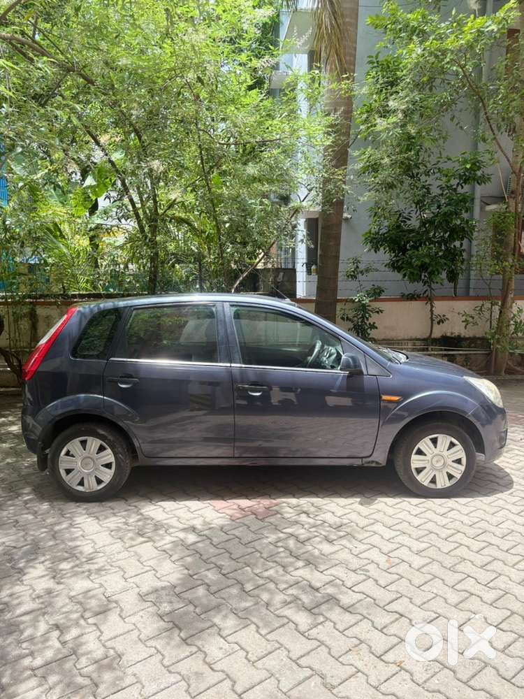 Ford Figo Petrol Manual 2011