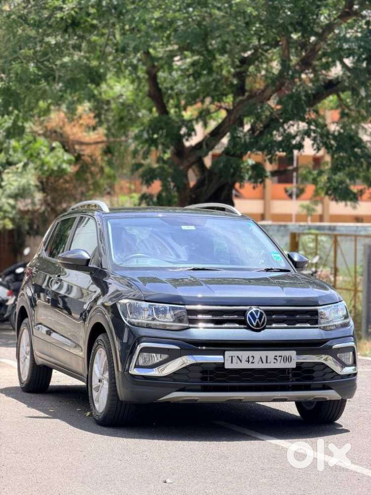 Volkswagen Taigun 1.0 Tsi Highline At, 2023, Petrol