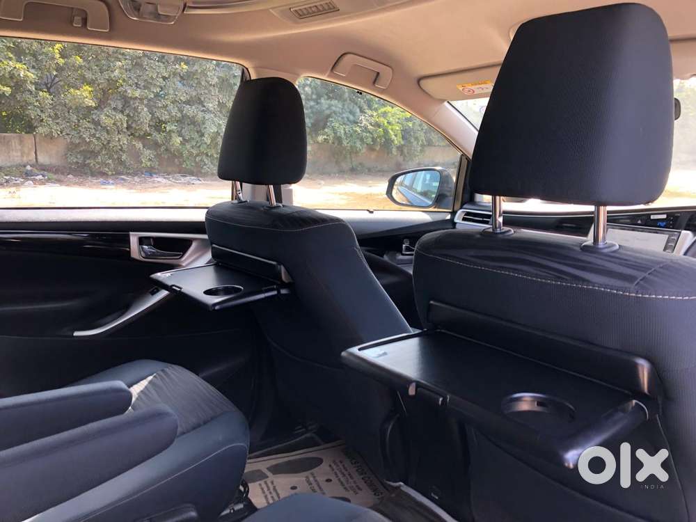 Toyota Innova Crysta [2020-ongoing] 2.4 Vx 7 Str, 2022, Diesel