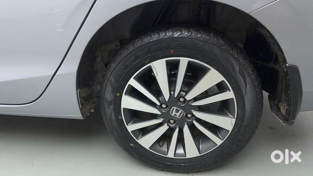 Honda City 1.5 V Mt, 2024, Petrol