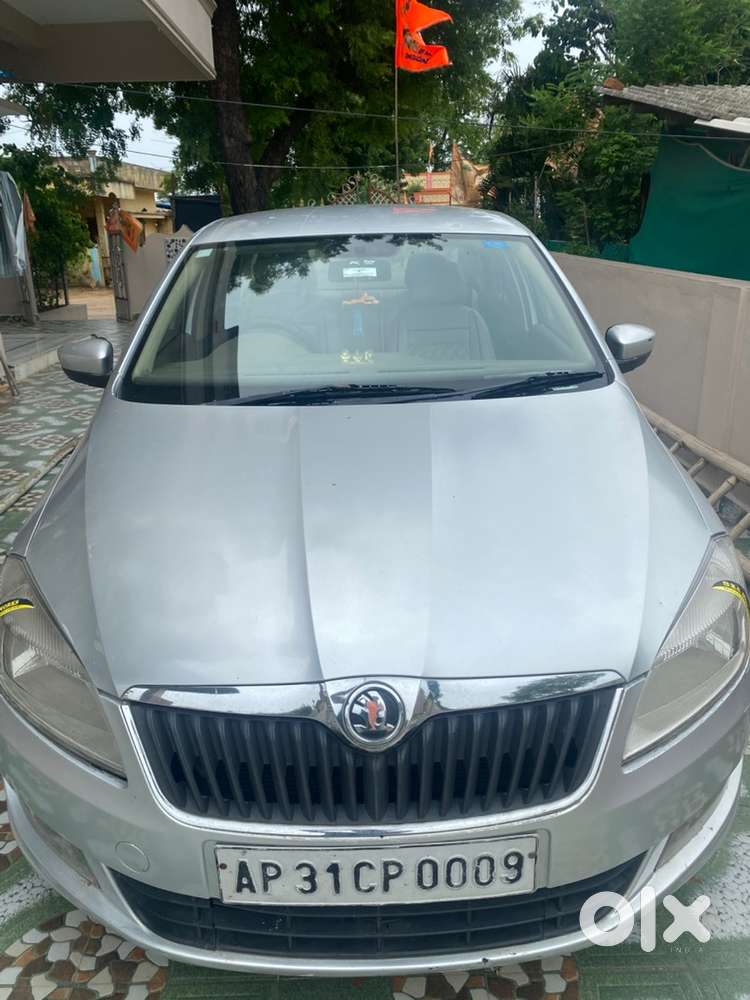 Skoda Rapid Elegance Diesel 2017