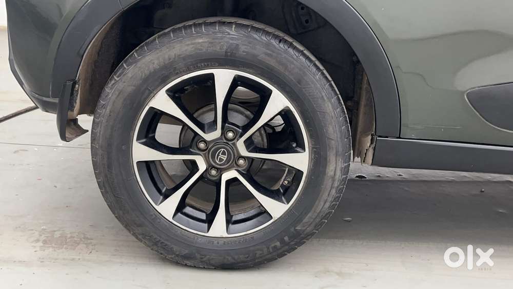 Tata Nexon 1.2 Revotron Xz Plus Dual Tone, 2021, Petrol