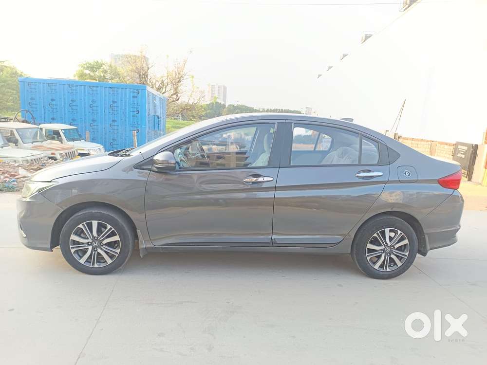 Honda City I-vtec V, 2017, Petrol