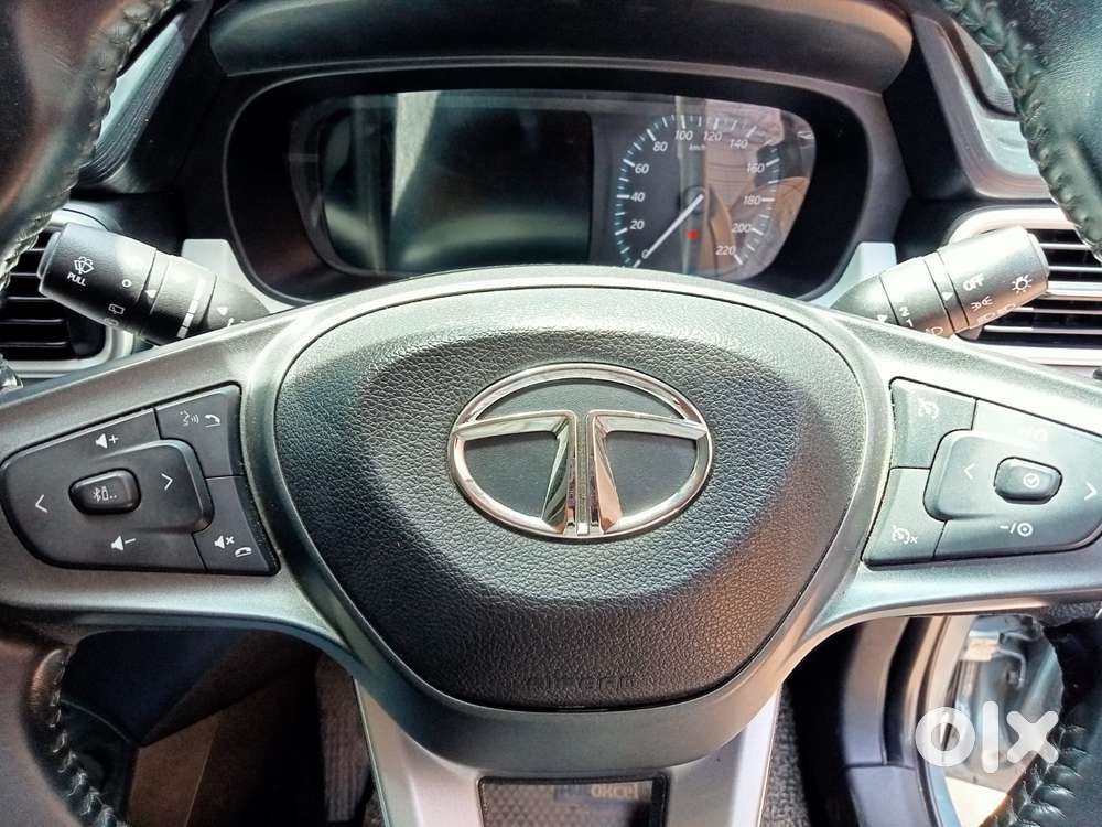 Tata Punch Creative Amt, 2022, Petrol