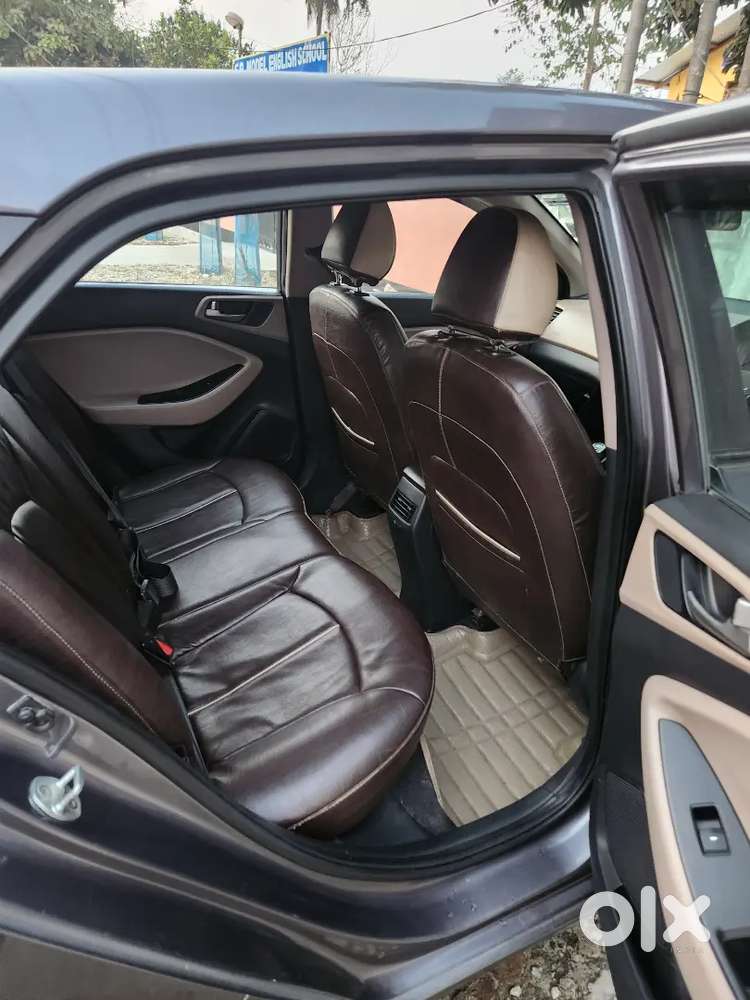 Hyundai Elite I20 2015 Petrol 70000 Km Driven Top Condition.