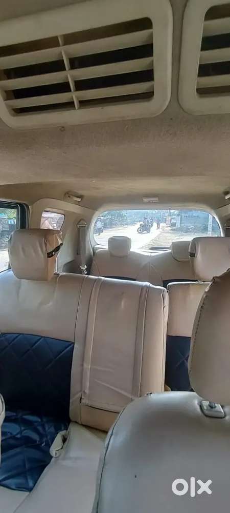 Maruti Suzuki Ertiga 2013