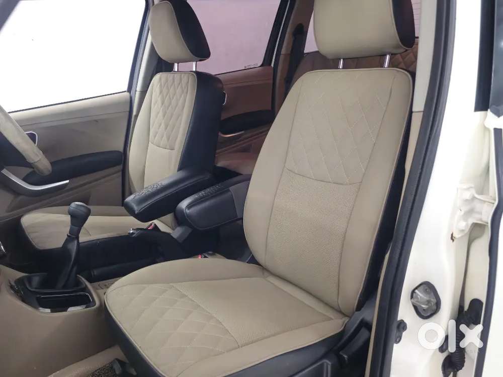 2018 Model Tuv300 T10 Excellent Condition Company Maintained