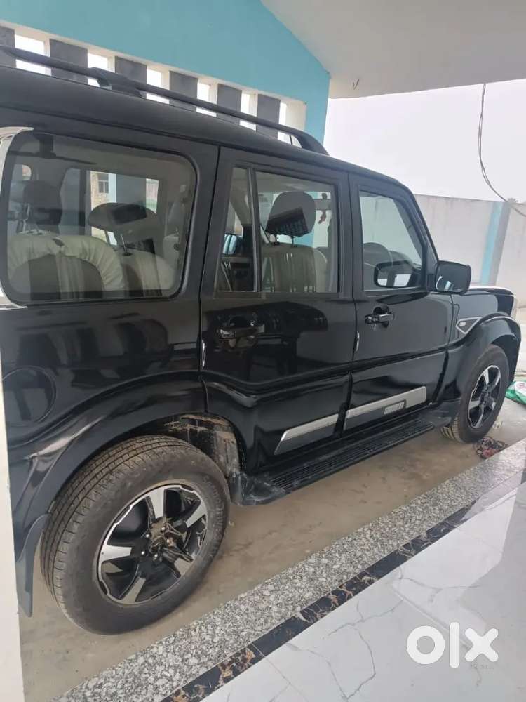 Mahindra Scorpio 2.2 *2wd 2025 Model