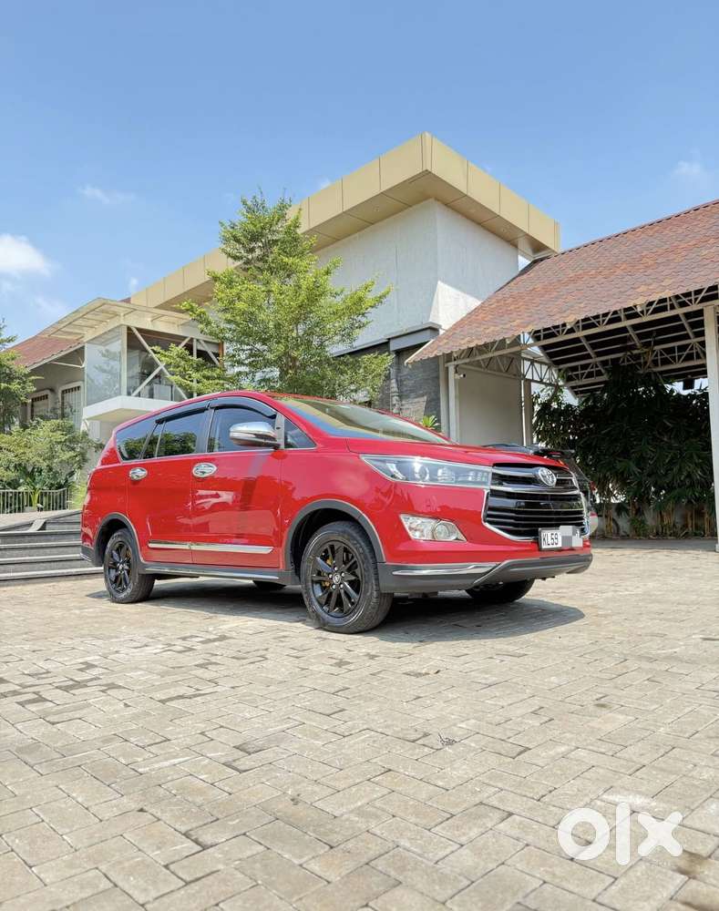 Toyota Innova Crysta Touring Sport 2.4 Mt, 2017, Diesel