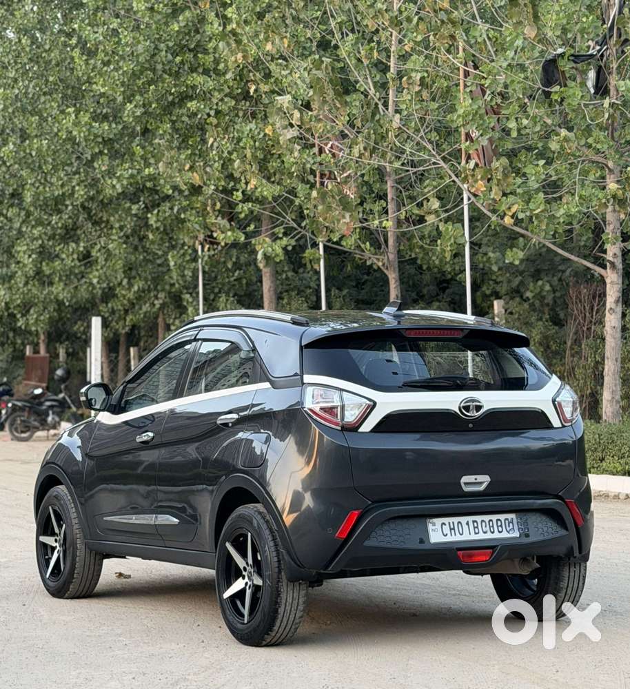Tata Nexon 1.2 Revotron Xz Plus (s), 2017, Diesel
