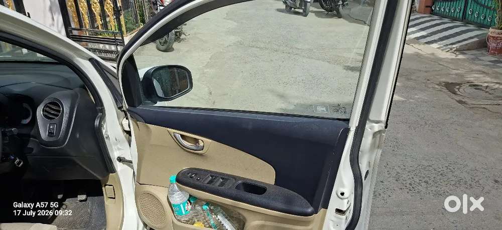 Honda Brio 2014 Petrol Well Maintained