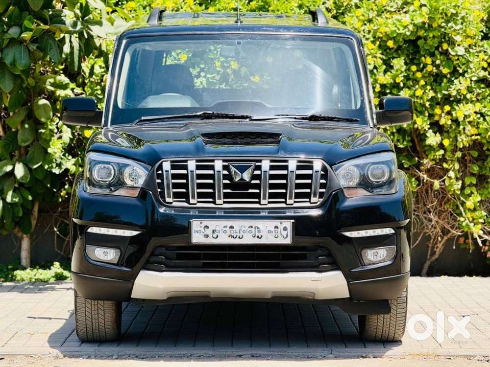 Mahindra Scorpio Classic 2.2 S 11 Mt 7 Str, 2023, Diesel