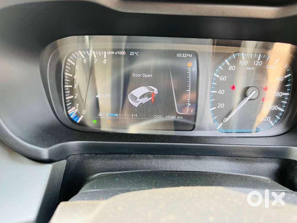 Altroz 2023 Turbo Top