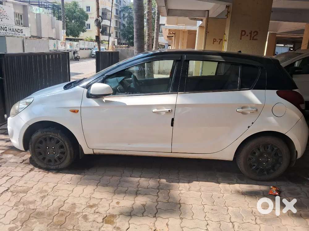 Hyundai I20 2011 Cng & Hybrids Well Maintained