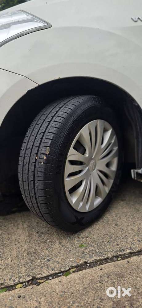 Maruti Suzuki Ertiga 1.4 Vxi Cng Anniversary Edition, 2015, Cng & Hy..