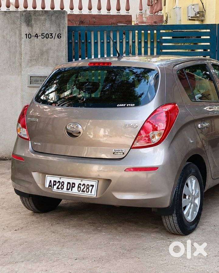 Hyundai I20 Sportz At 1.4, 2012, Petrol