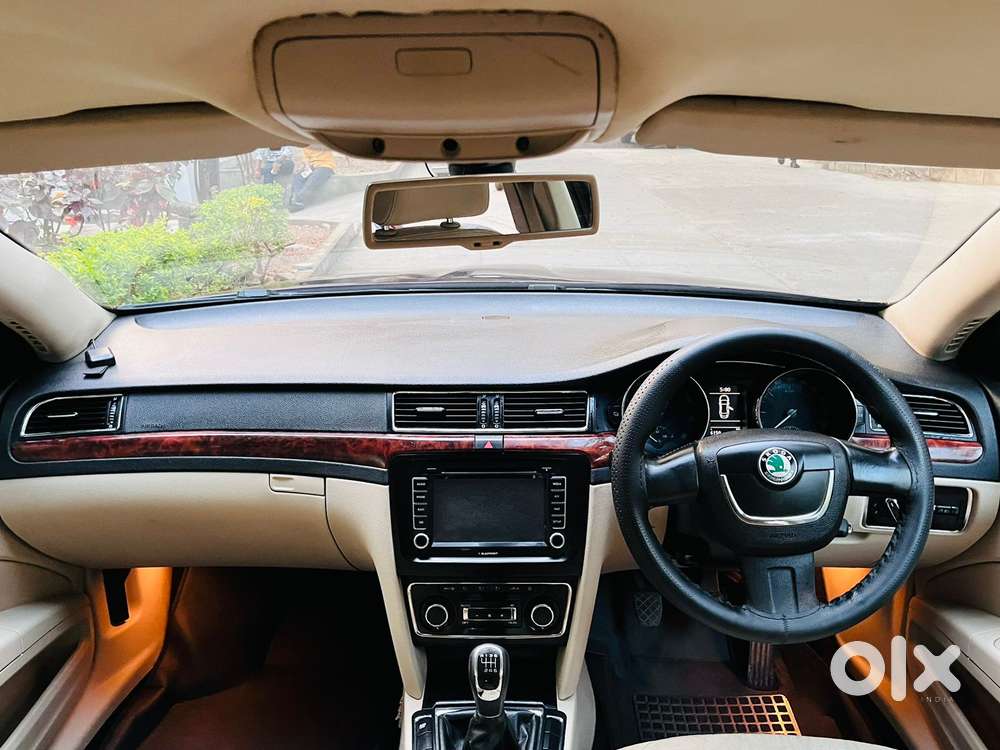 Skoda Superb Corporate 1.8 Tsi Mt, 2012, Petrol