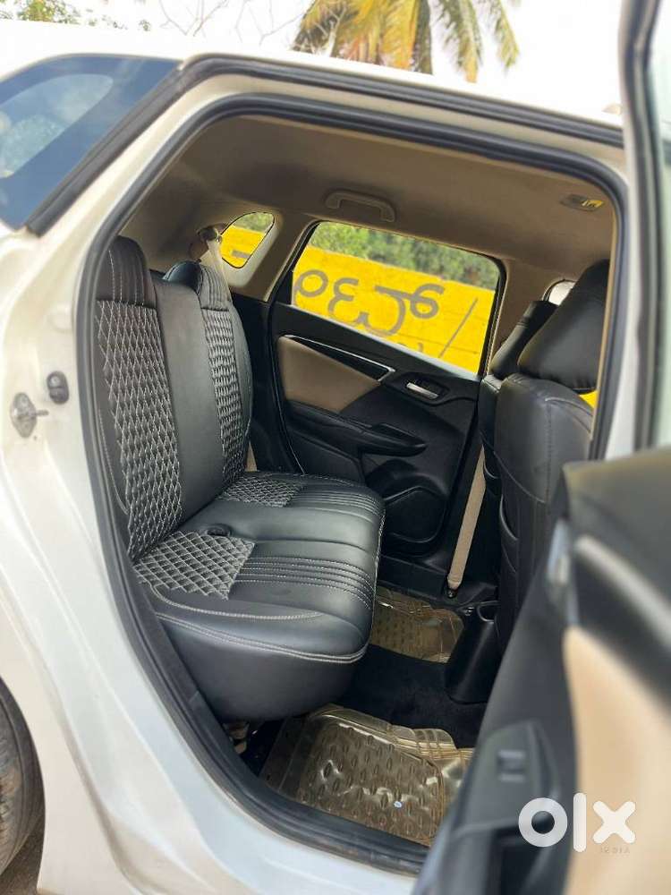 Honda Jazz 1.2 Vx I-vtec At, 2015, Petrol