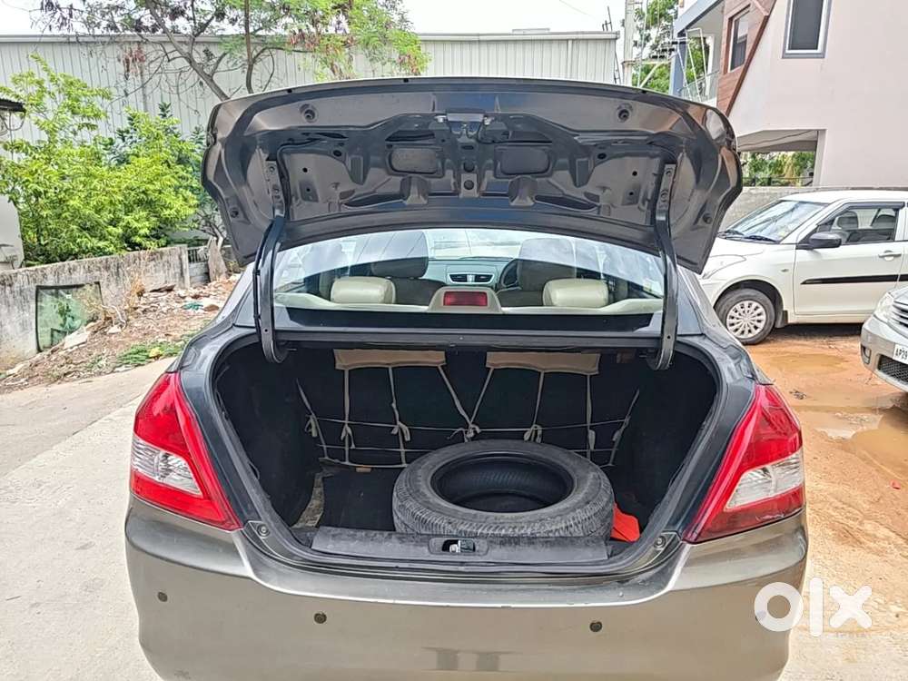 Maruti Suzuki Swift Dzire Vdi, 2015, Diesel