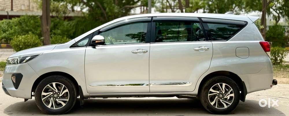 Toyota Innova Crysta 2.4 V, 2022, Diesel