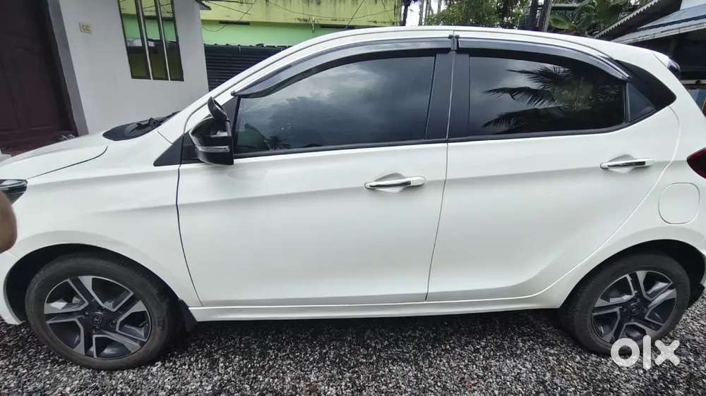 Tata Tiago 2023 Petrol 18500 Km Driven