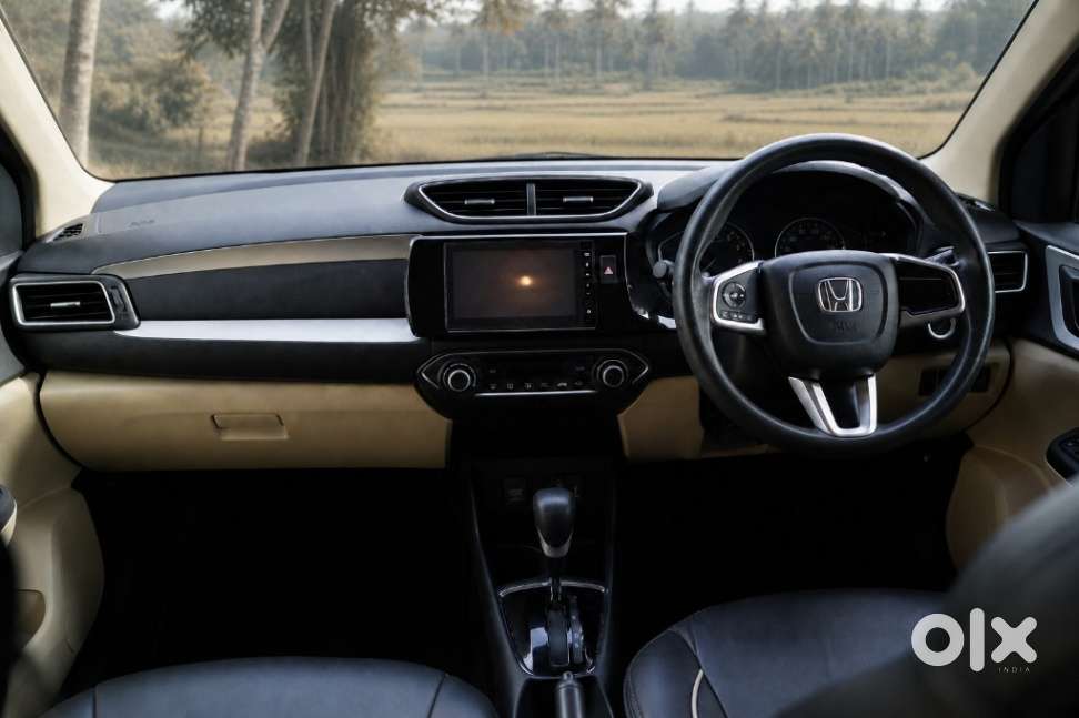 Honda Amaze, 2023, Petrol