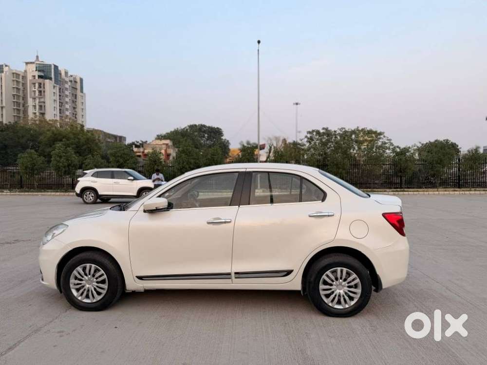 Maruti Suzuki Dzire 1.2 Vxi, 2021, Petrol