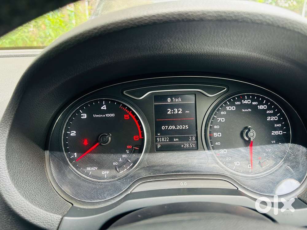 Audi A3 Diesel 2017 Second Owner Done 92000 Kms Silver Colour