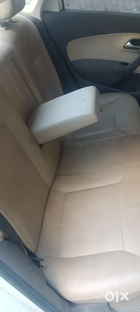 Volkswagen Vento 2012 Petrol Manual 77000 Km