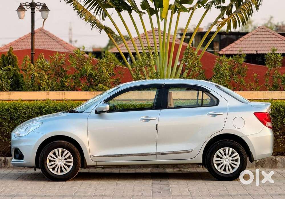 Maruti Suzuki Dzire 1.2 Vxi, 2024, Petrol