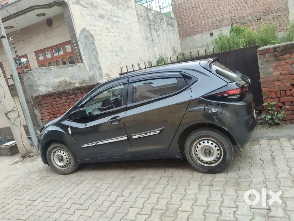 Tata Altroz 2021 Rhythm