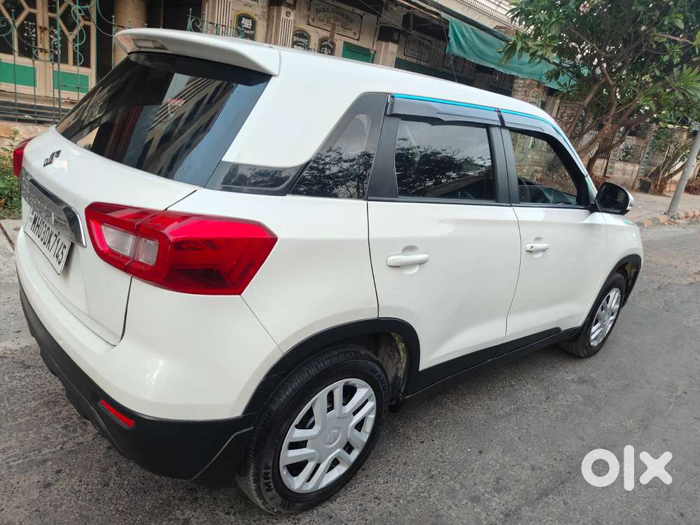 Maruti Suzuki Brezza 1.5 Lxi Cng, 2021, Cng & Hybrids