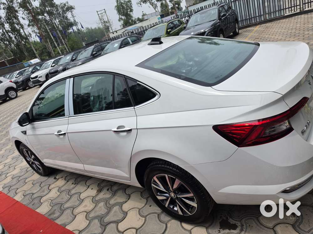 Skoda Slavia Style 1.0l Tsi At, 2026, Petrol