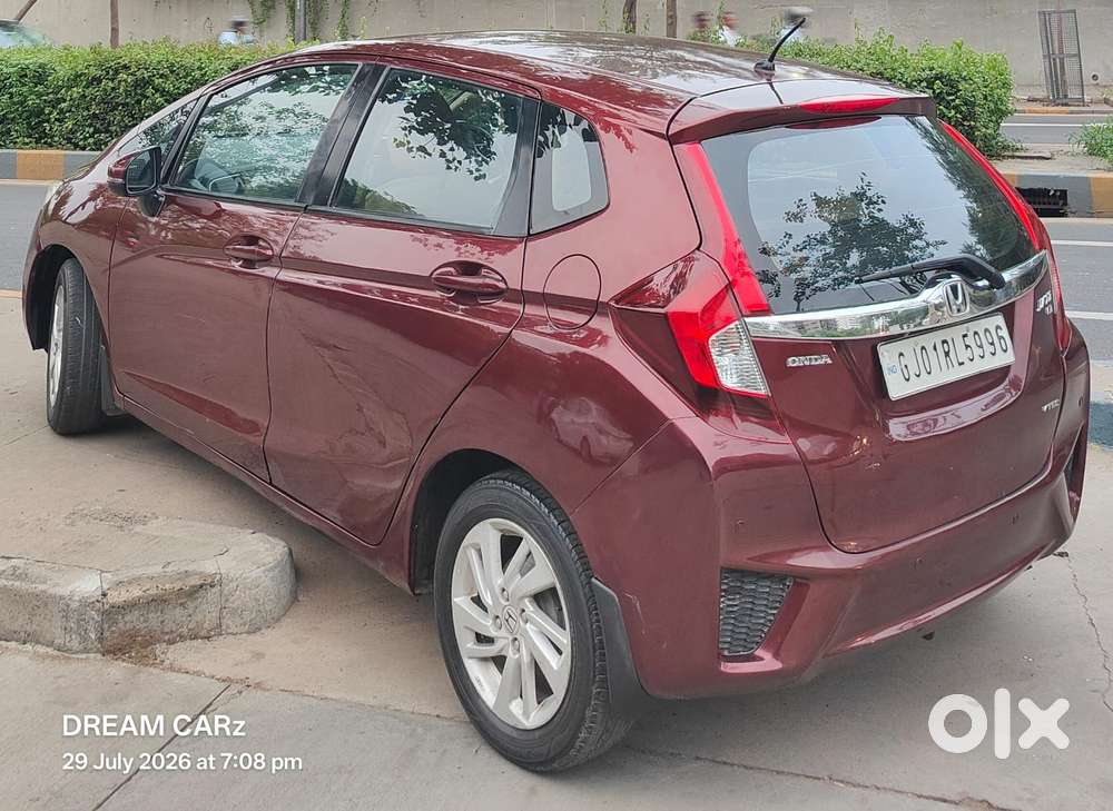 Honda Jazz Vx Cvt, 2015, Cng & Hybrids