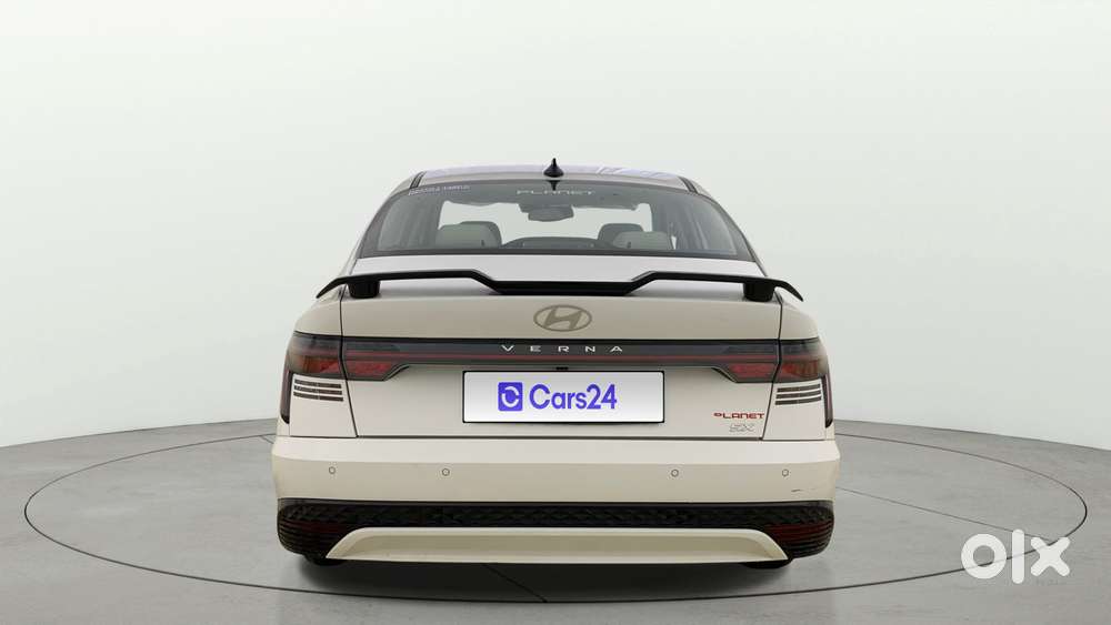 Hyundai Verna 1.5 Sx (o) Ivt, 2024, Petrol