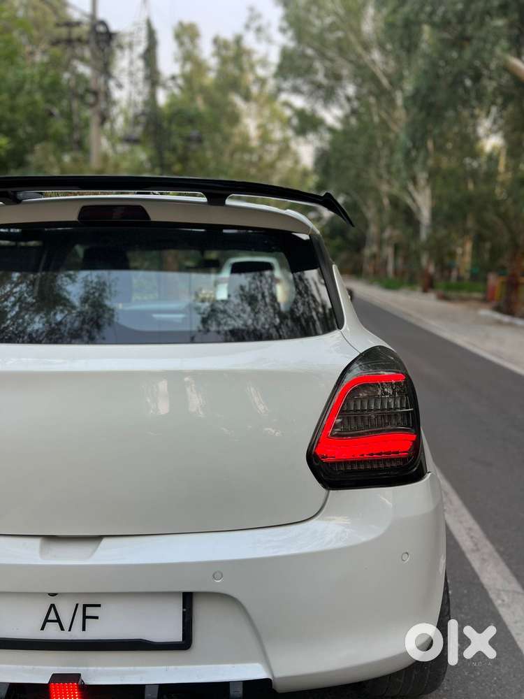Maruti Suzuki Swift Vxi Ags, 2019, Petrol