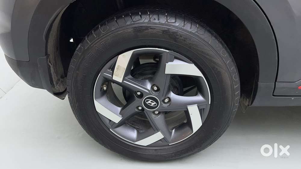 Hyundai Venue 1.0 Sx Plus Turbo Dct Dual Tone, 2022, Petrol